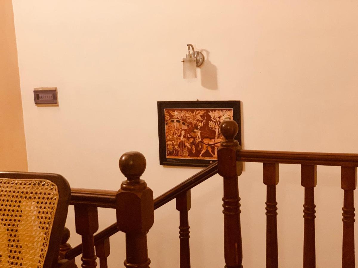 尼甘布The Tourist Balcony公寓 外观 照片